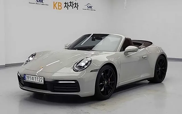 911(992) 카레라 4S 카브리올레